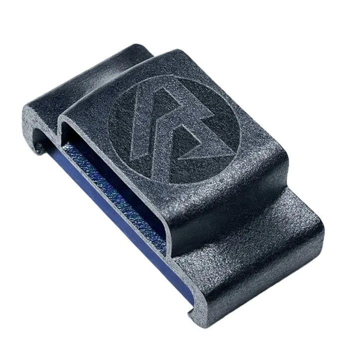 Double Alpha Academy Ratchet Strap Retainer