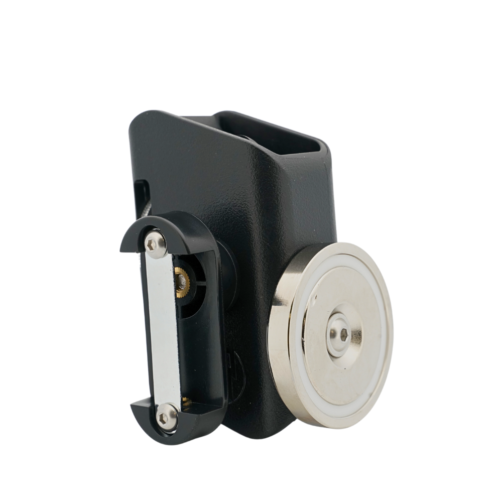Double Alpha Academy Racer Plastic Mag Pouch with Magnet
