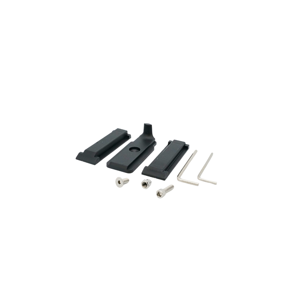 Double Alpha Academy Racer Plastic Mag Pouch with Magnet