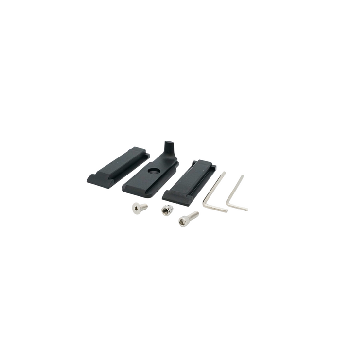 Double Alpha Academy Racer Plastic Mag Pouch with Magnet