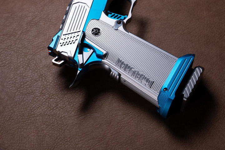 Bang Bang Custom Dr. Black Royal Aluminum Hi - Capa 4.3 GBBP - Blue Ice - Bang Bang Airsoft