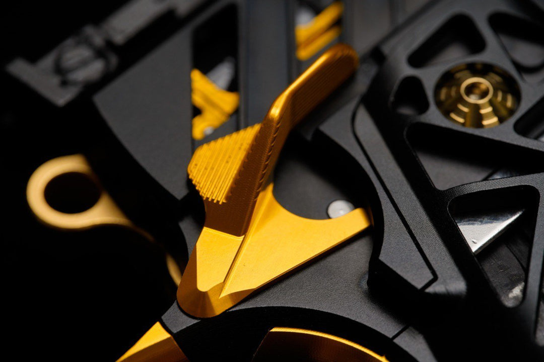 Bang Bang Custom Dr. Black Type 505 Style Hi - Capa 5.1 GBBP (TM Base) - Gold Match - Bang Bang Airsoft