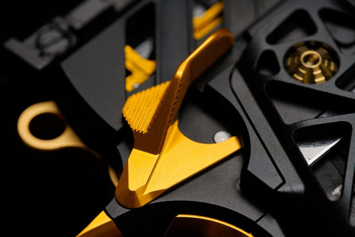 Bang Bang Custom Dr. Black Type 505 Style Hi - Capa 5.1 GBBP (TM Base) - Gold Match - Bang Bang Airsoft
