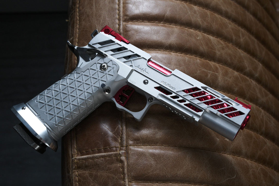 Bang Bang Custom Dr. Black Type 505 Style Hi - Capa 5.1 GBBP (TM Base) - Silver & Red - Bang Bang Airsoft
