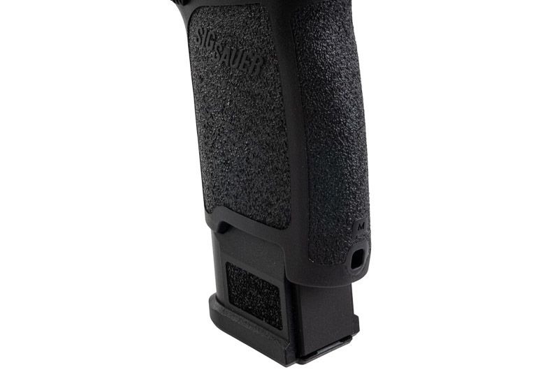 SIG SAUER M17 (P320) GREEN GAS AIRSOFT PISTOL - BLACK (BY SIG AIR & VFC) - 6MM - Bang Bang Airsoft