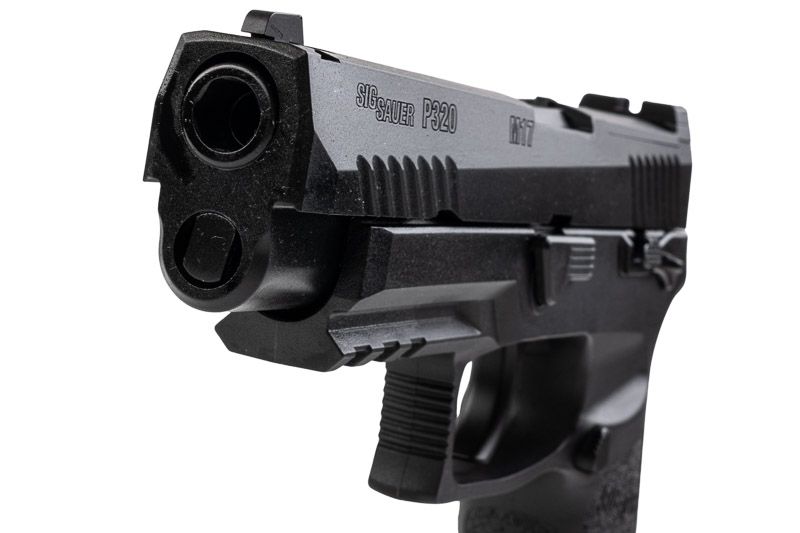 SIG SAUER M17 (P320) GREEN GAS AIRSOFT PISTOL - BLACK (BY SIG AIR & VFC) - 6MM - Bang Bang Airsoft