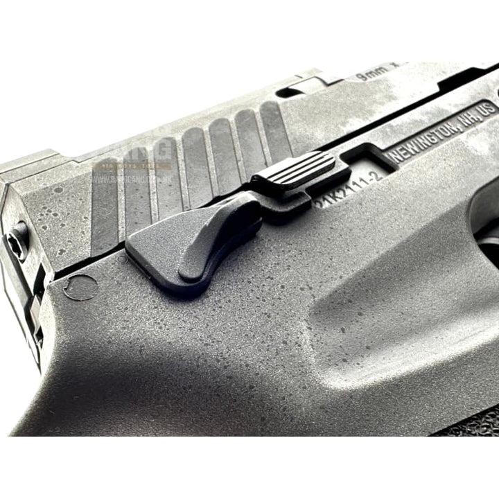 BANG BANG CUSTOM SIG AIR P320 M17 6MM GBB PISTOL (CERAKOTE Grey Battleworn) *** - Bang Bang Airsoft