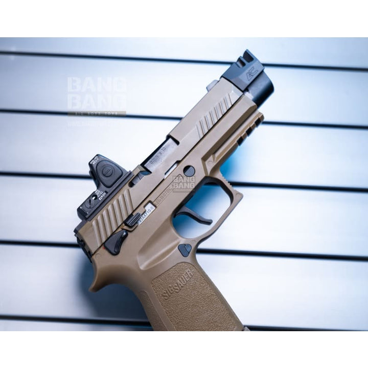Bang Bang Custom SIG AIR P320 M18 with AC Style Compensator & Red Dot - FDE & Black - Bang Bang Airsoft