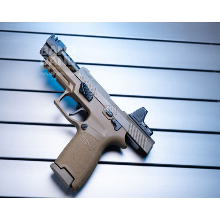 Bang Bang Custom SIG AIR P320 M18 with AC Style Compensator & Red Dot - FDE & Black - Bang Bang Airsoft