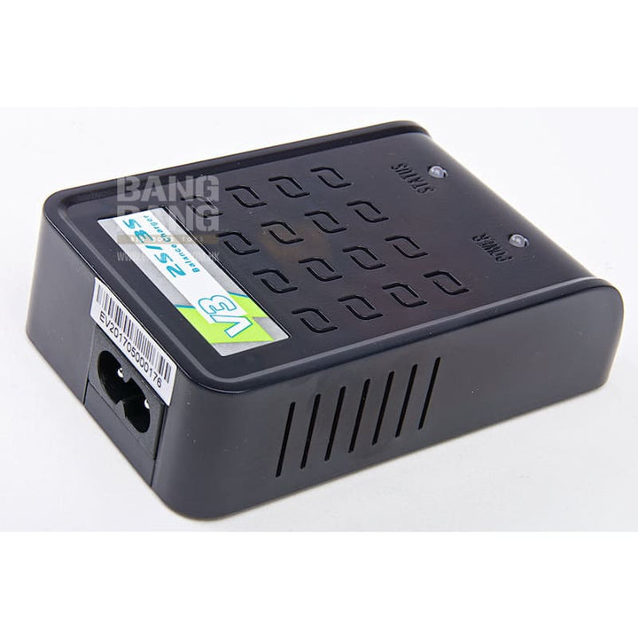 G&P Li - ion Polymer (LiPo) Charger (C) (110v - 240 Multivoltage) - Europe Plug - Bang Bang Airsoft