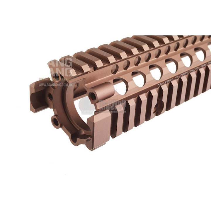 Madbull MK18 9.5 Inch Daniel Defense SOPMOD II - RIS II (Desert Tan) - Bang Bang Airsoft