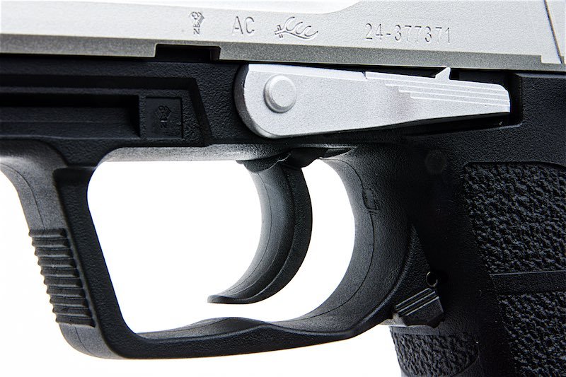 Tokyo Marui SG - 09R Biohazard RE:4 GBB Airsoft Pistol (Limited Edition) - Bang Bang Airsoft